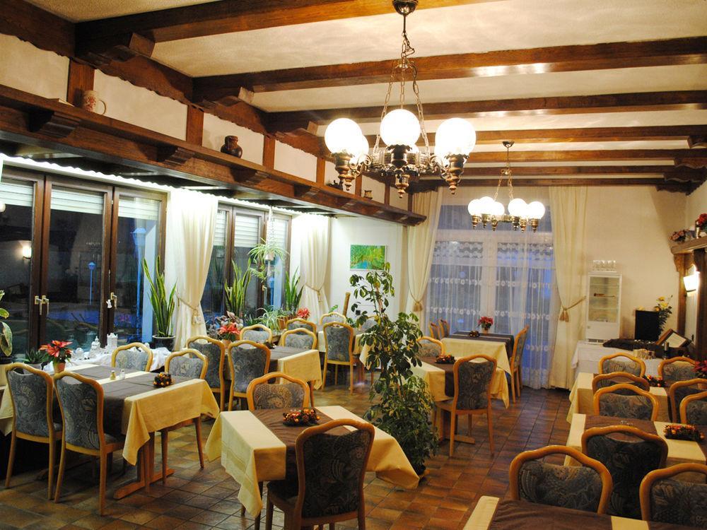 Gasthof Zum Diemeltal Марсберг Экстерьер фото